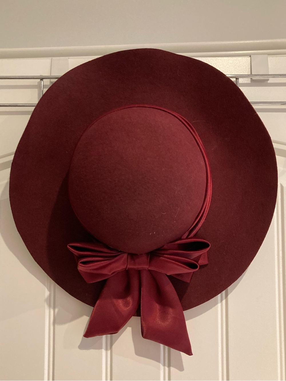 Burgundy Wool Felt Wide Brim Hat with Satin Bow